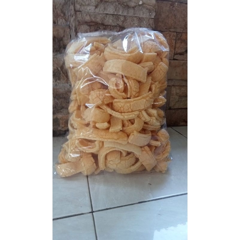 

KERUPUK RAMBAK 500 GRAM RENYAH GURIH LEZAT