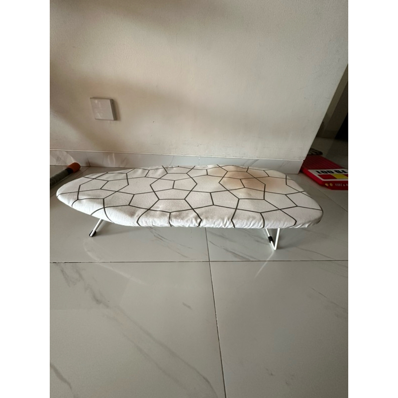 PRELOVED MEJA SETRIKA KECIL IKEA