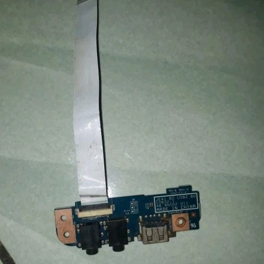 Port USB Acer Aspire E1-451G series