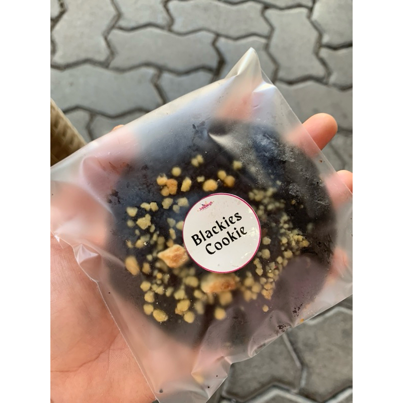 

Blackies Soft Cookies