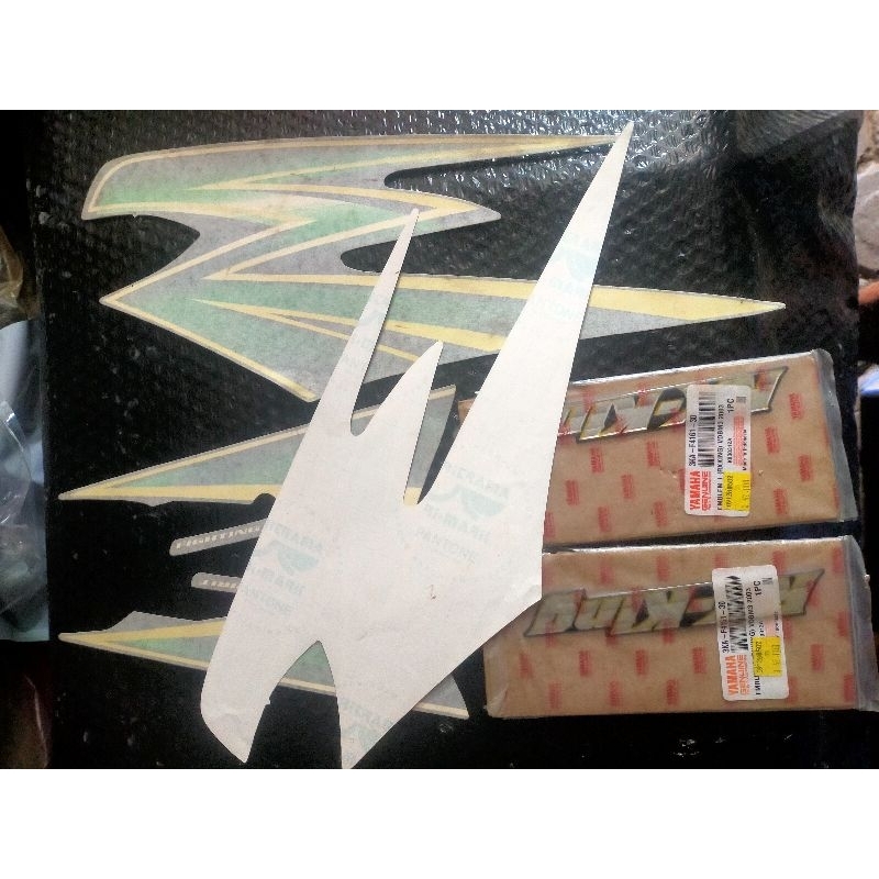 striping list bodi Yamaha RX king 2003 Hijau original Yamaha
