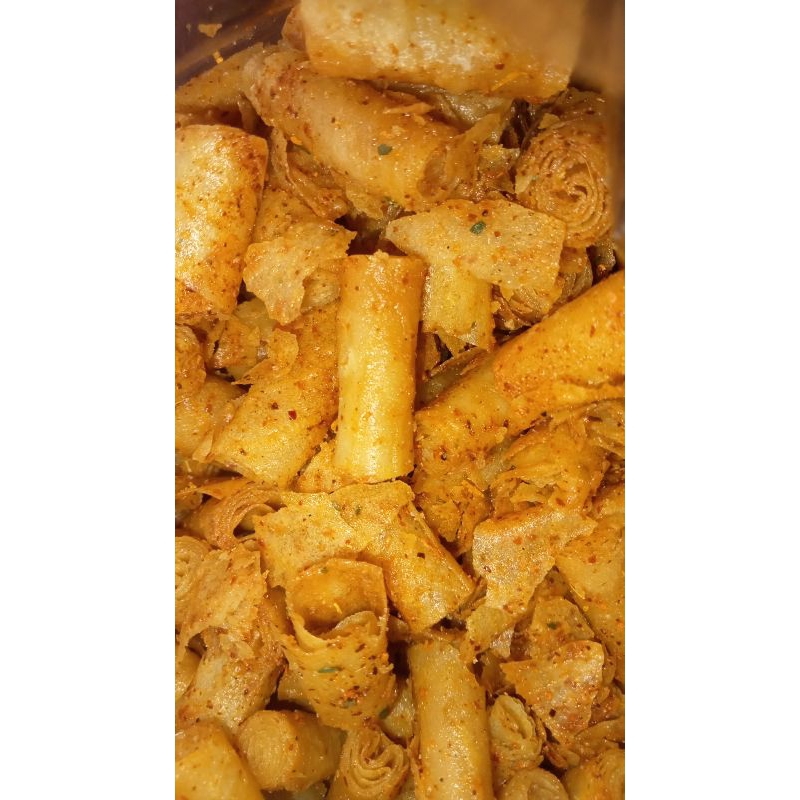 

LUMPIA goreng Teh DINA| Gurih dan renyah |rasa PEDAS |ukuran 250gram|