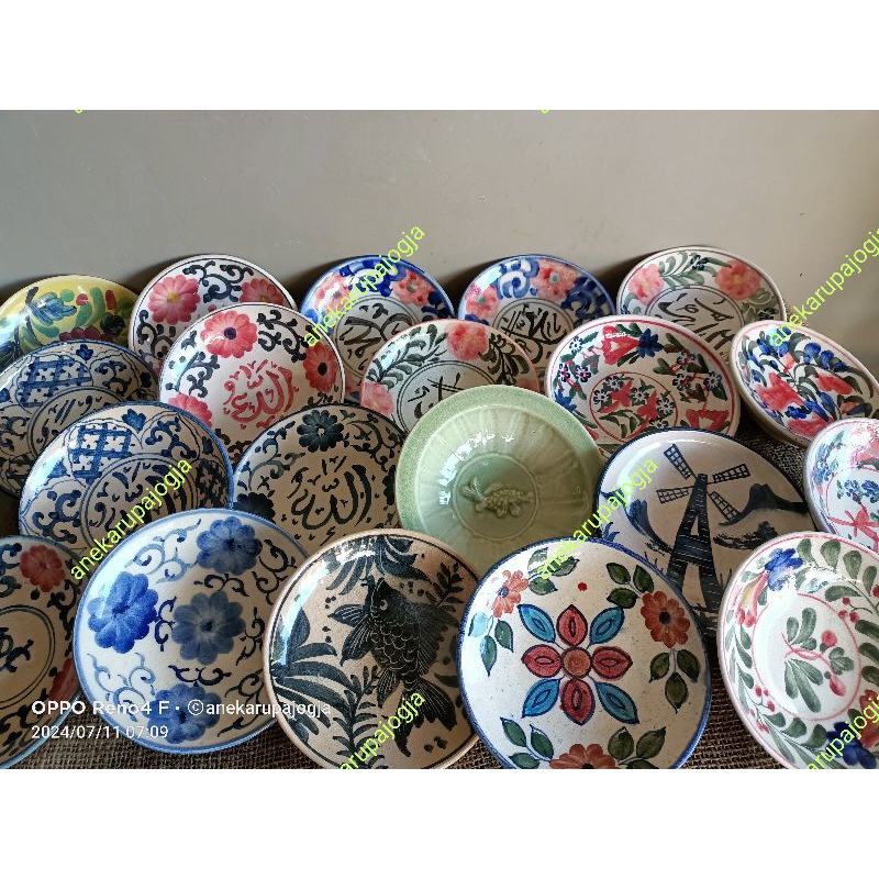 piring gantung keramik lukis hias untuk dekorasi hiasan dinding