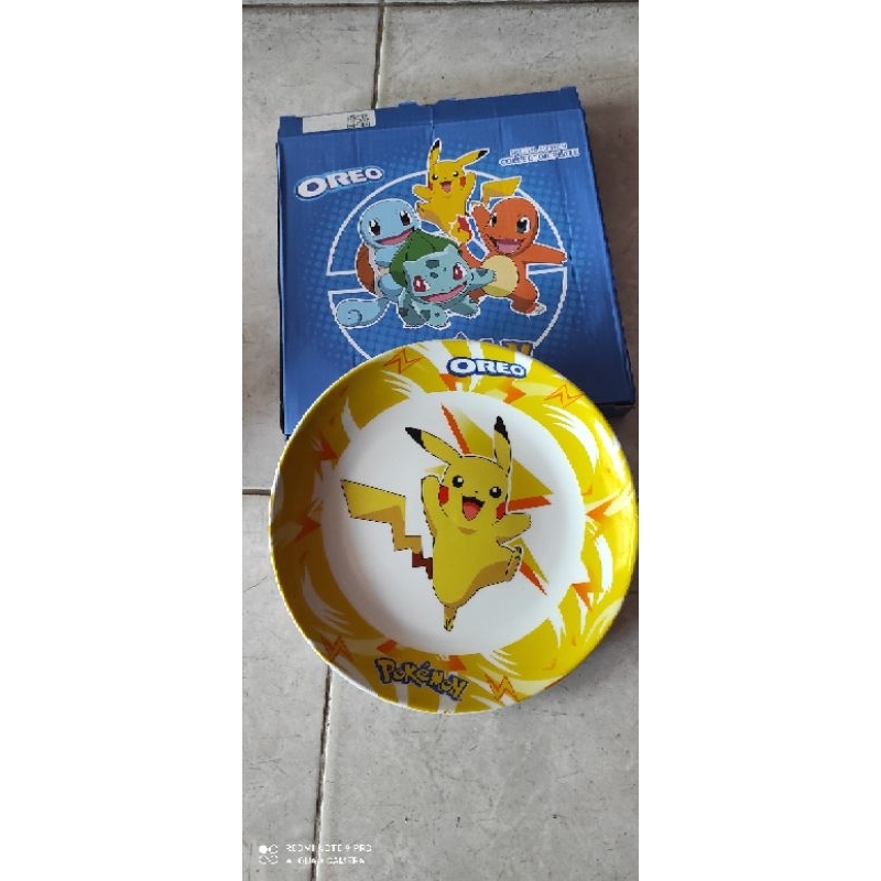 Piring pikachu pokemon limited edition oreo