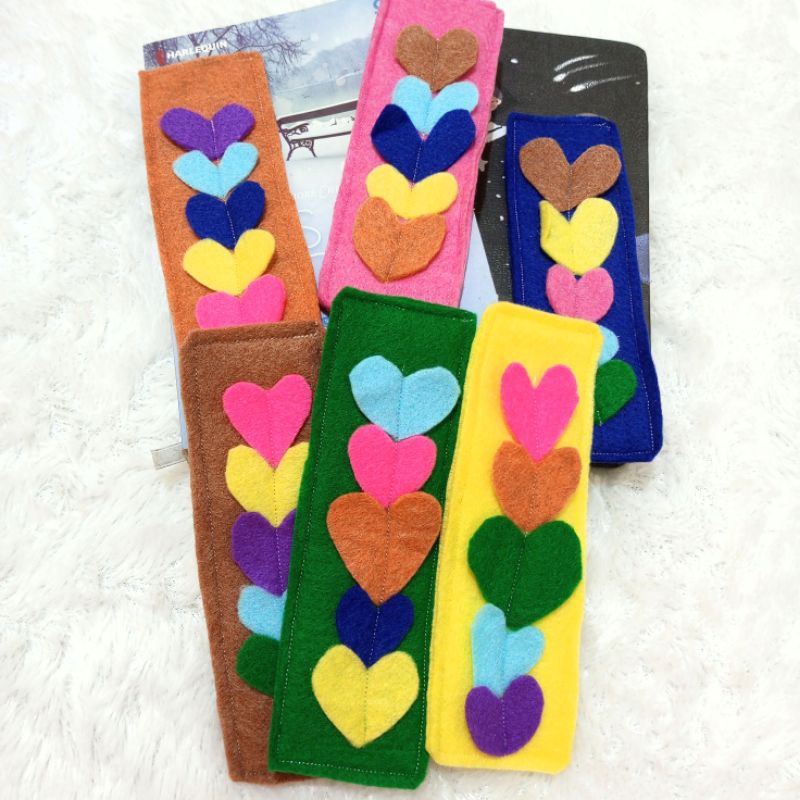 

bookmark/ pembatas buku flanel