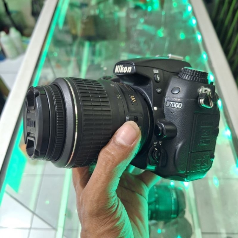 NIKON D7000 LENSA KIT 18-55MM MURAH ORIGINAL BERKUALITAS