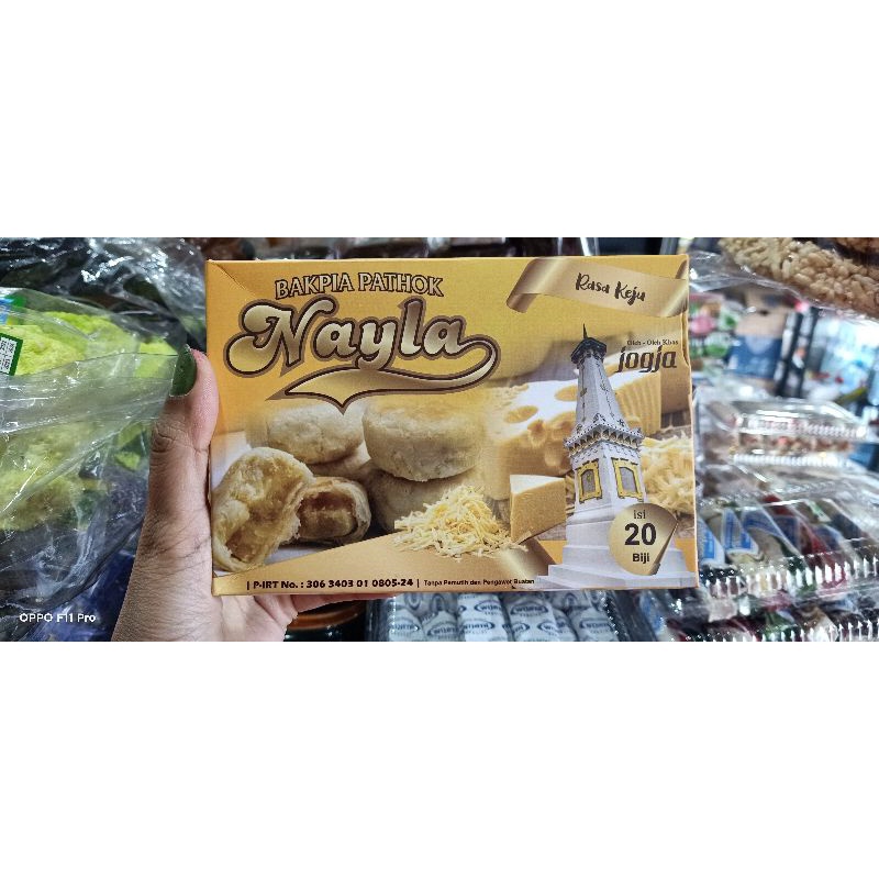 

SERU BAKPIA PATHOK NAYLA RASA KEJU ISI 2 BIJI BARANG FRESH SETIAP HARI