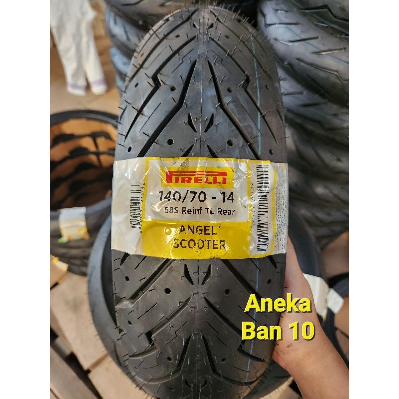 Ban Pirelli 140/70-14 Angel Scooter Tubeless