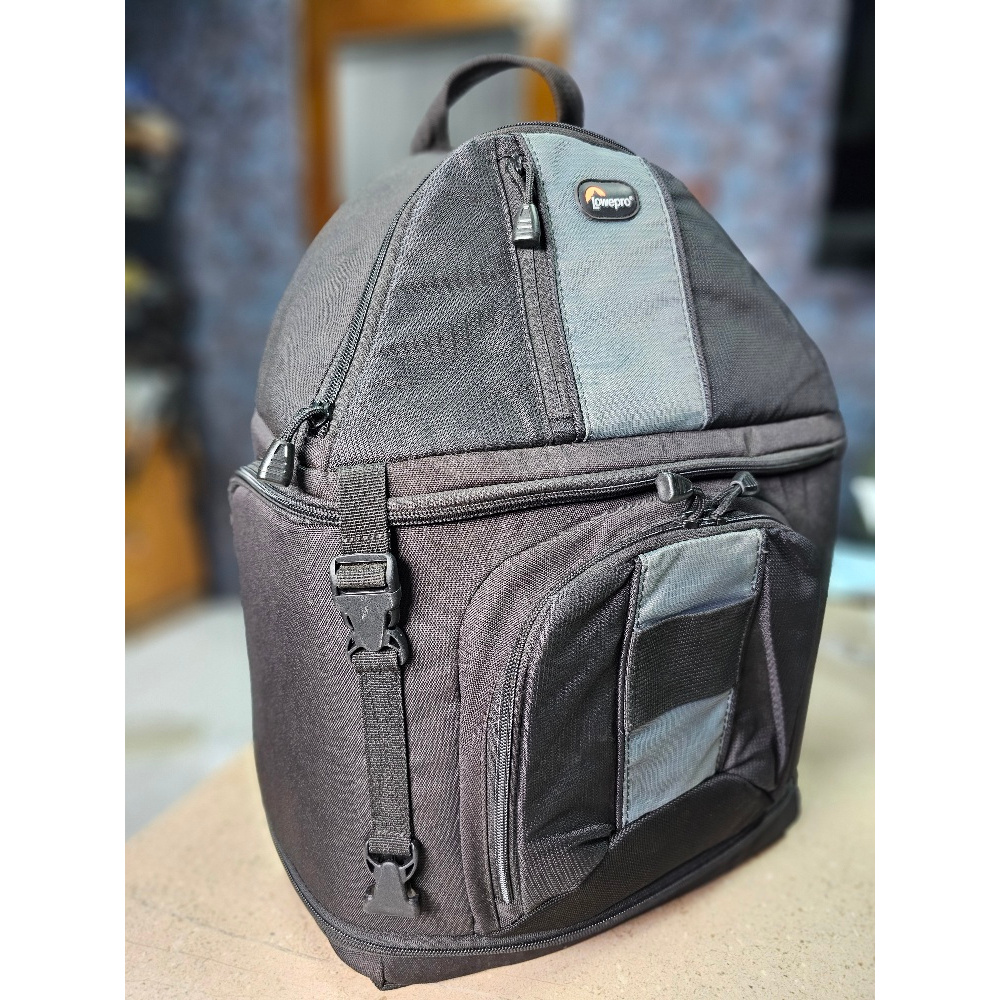 Lowepro Tas Kamera Slingshot 302 AW Second Like New