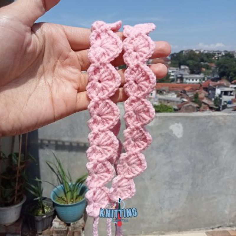 Bandana Rajut Heart Anak Perempuan