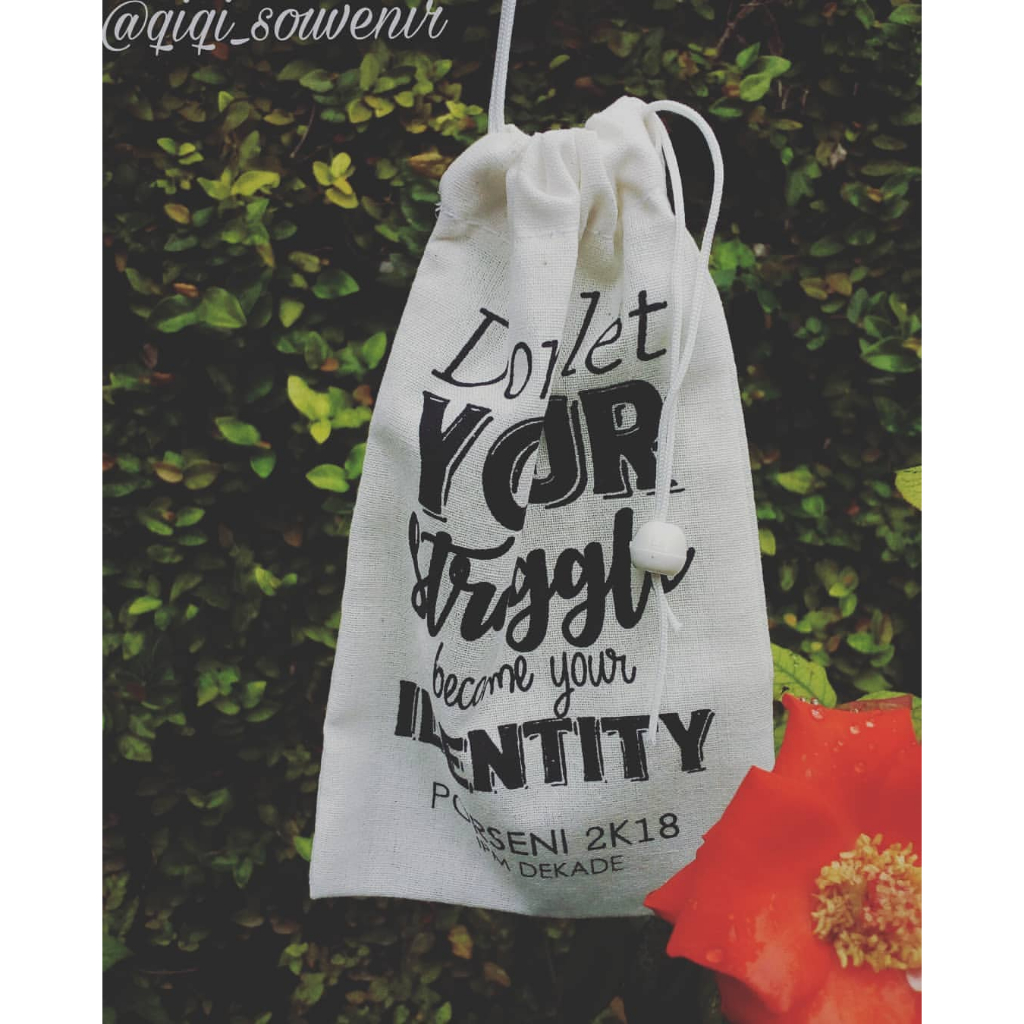 

Tas Serut Souvenir Bisa Riquest Sablon