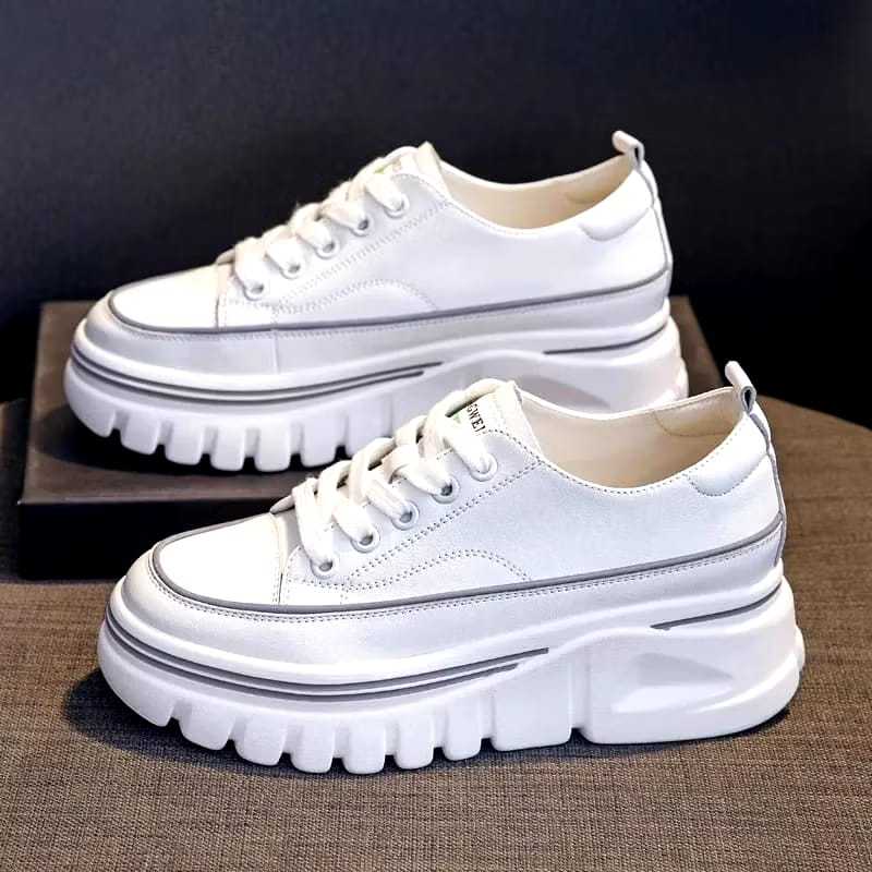 Sepatu Wanita Canvas Bertali Fashion Korea Sepatu Sneakers Wanita Hak Tinggi Sepatu Sekolah