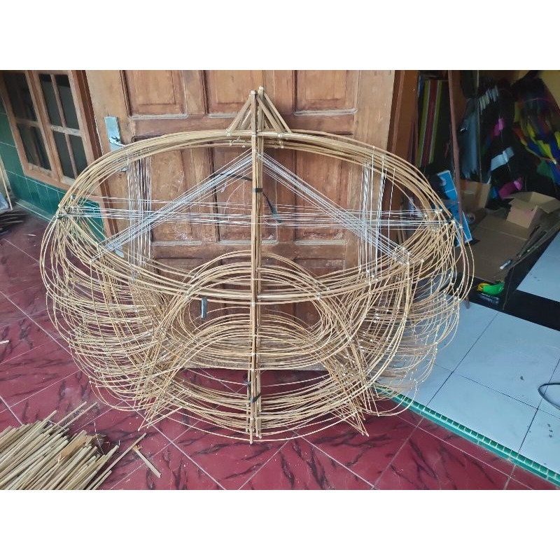 Kerangka Layangan Emphed sayap mentah 130 cm (sayap jadi 115 cm tinggi 95 cm)