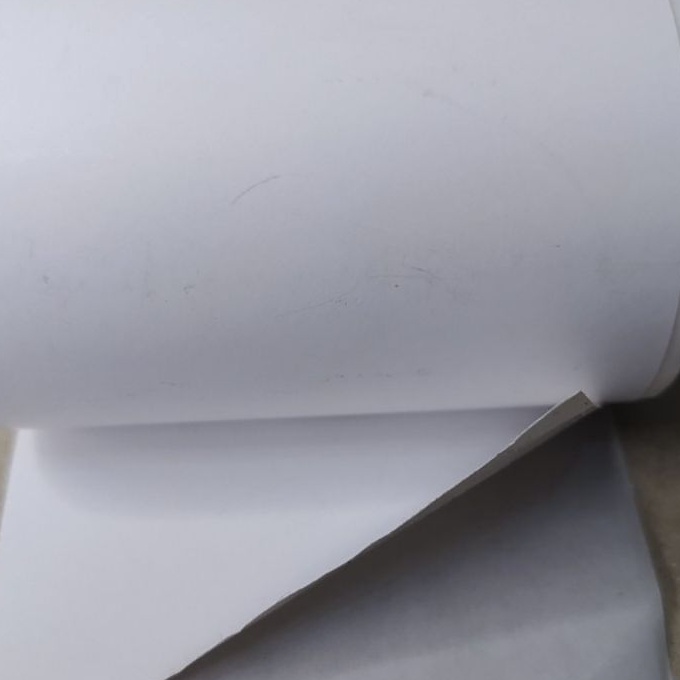 

Premium Kertas Stiker Label Printer Thermal 8x5mm Continuous 8 x 15 Meter Ada Tepi Memudahkan Buka Stiker