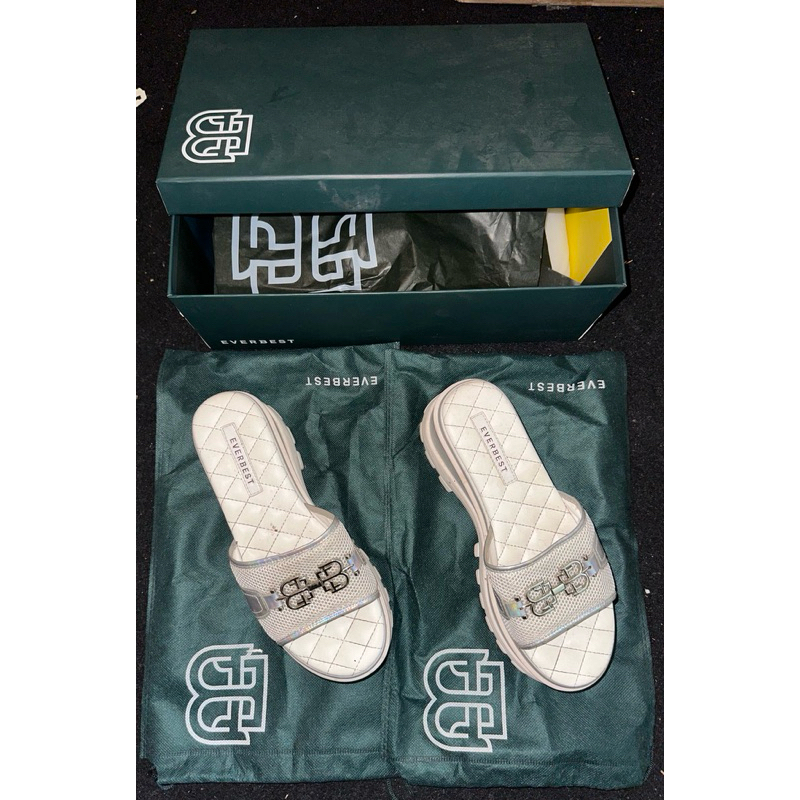 preloved uk 38 wedges everbest putih tinggi 8cm