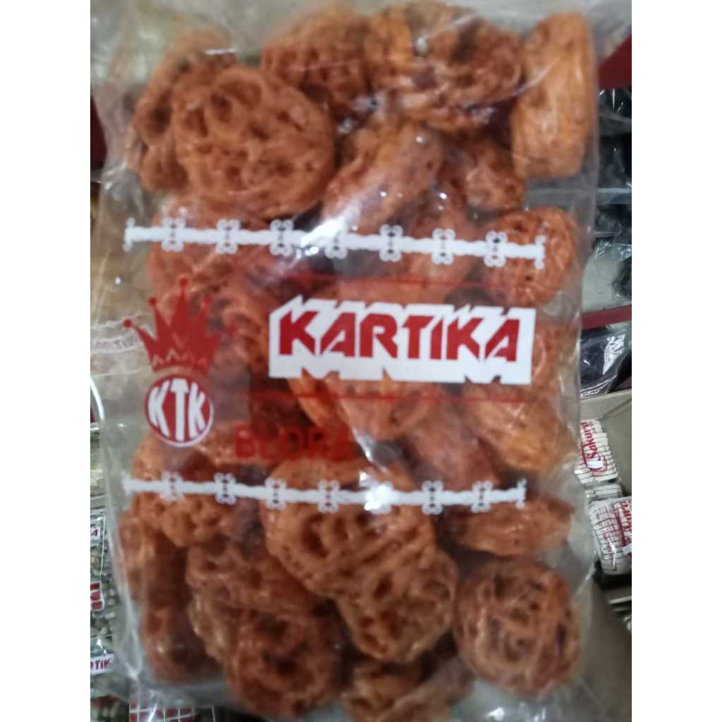 

Cemilan Krupuk Mawar Pedas Murah enak