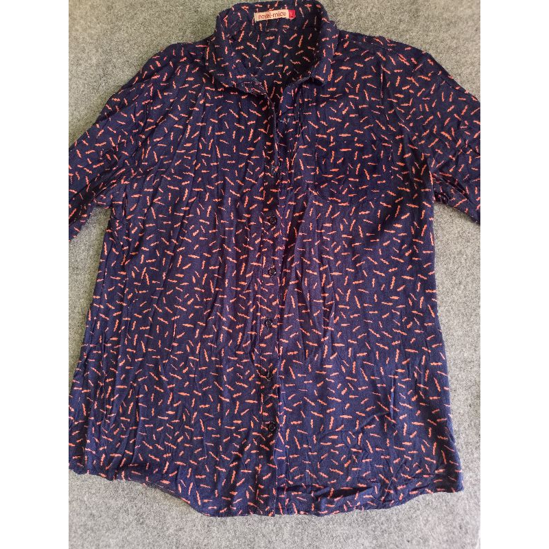 Preloved Atasan Kemeja Wanita Novel mice