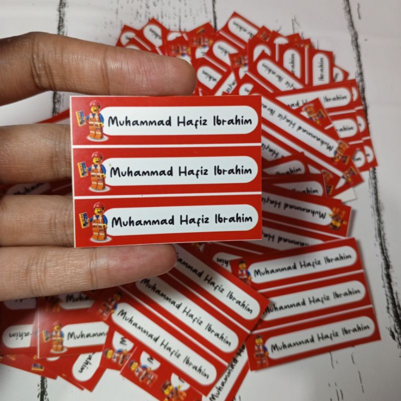 

Stiker Full Nama Anti Air Ukuran 1,5x6 cm Isi ±120 pcs