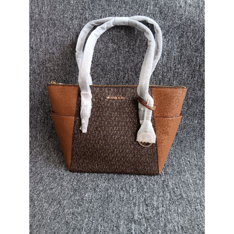 Tas Michael Kors MK Lg Tote Charlotte Sig Brown
