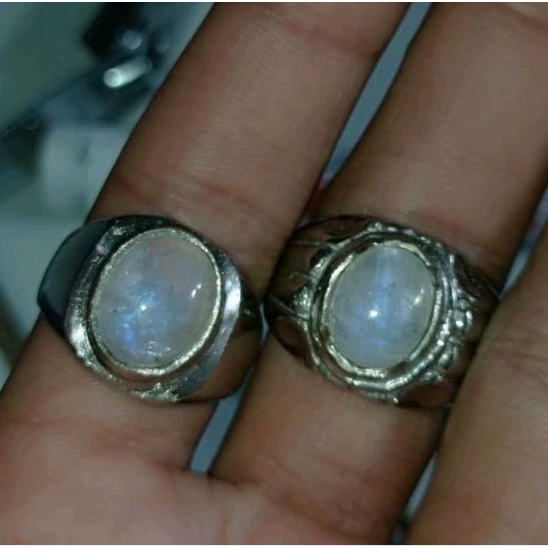 Batu akik biduri bulan