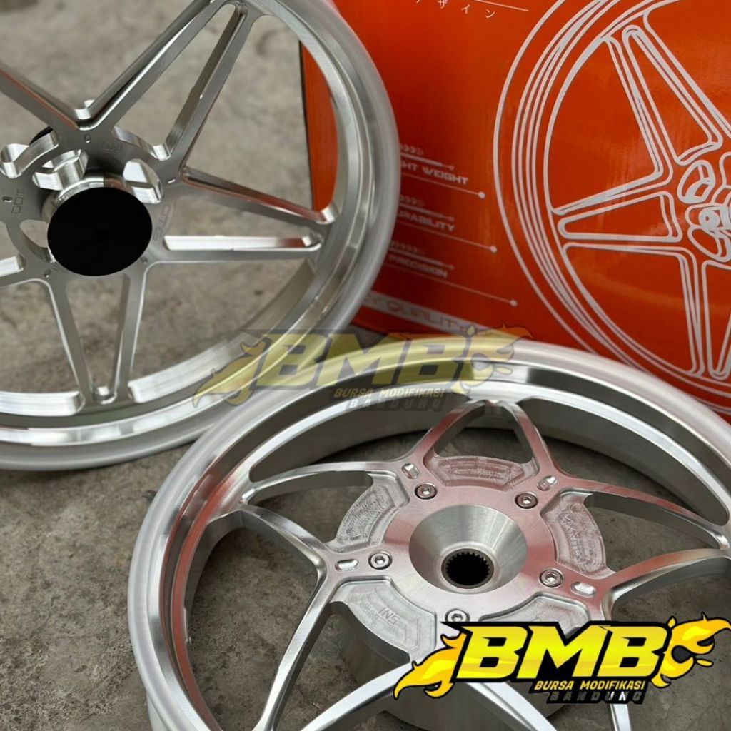 Velg CMG X-mode vario 125 / 150 ring 14