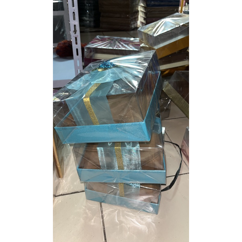 

KOTAK KADO / KOTAK SESERAHAN