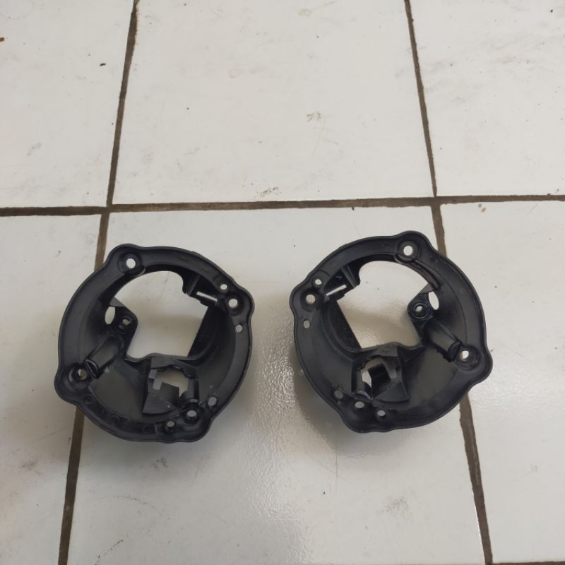 rumah dudukan foglamp Avanza lama sepasang second copotan original