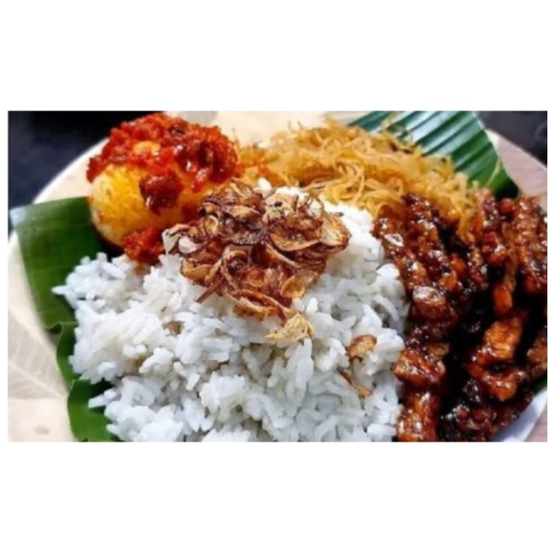 

nasi uduk lengkap termurah