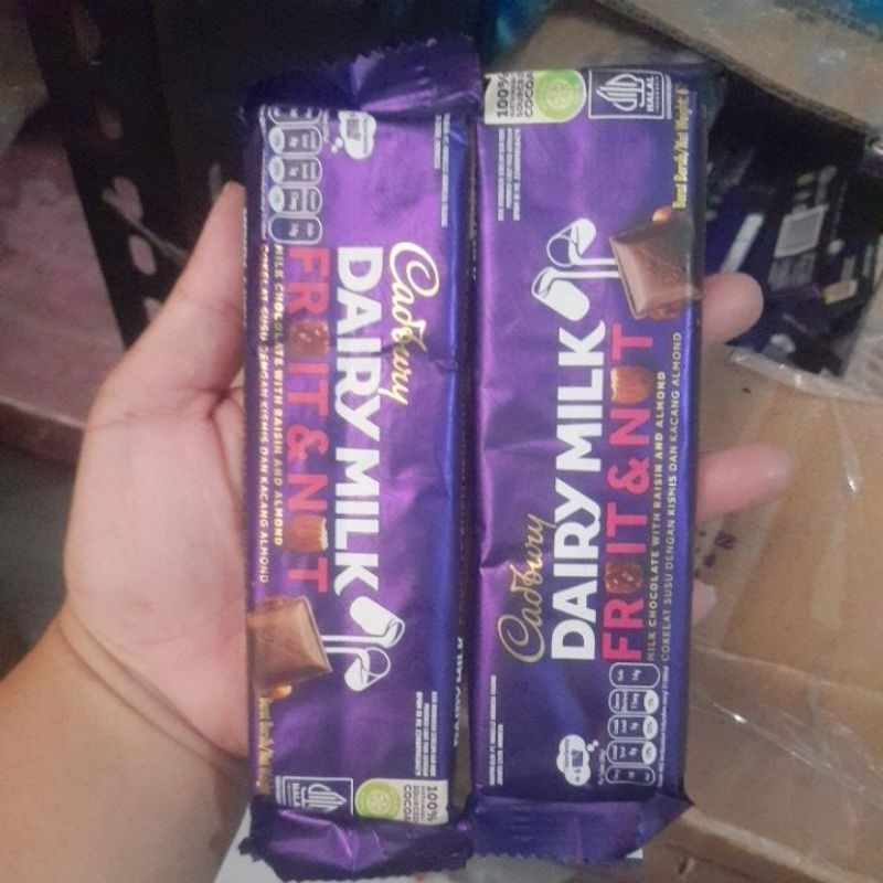 

cadbury 62gr rasa fruinut