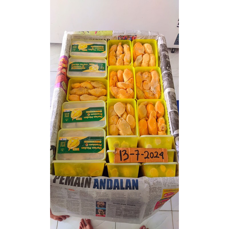 

NEW! Durian Medan Nias 500gr (Yellow Box)