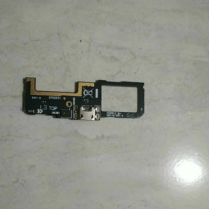 board cas bekas Asus Zenfone c