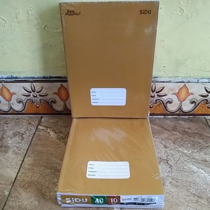 

BUKU TULIS SIDU Kraft cover coklat polos isi 40 lb(1 pack isi 10)