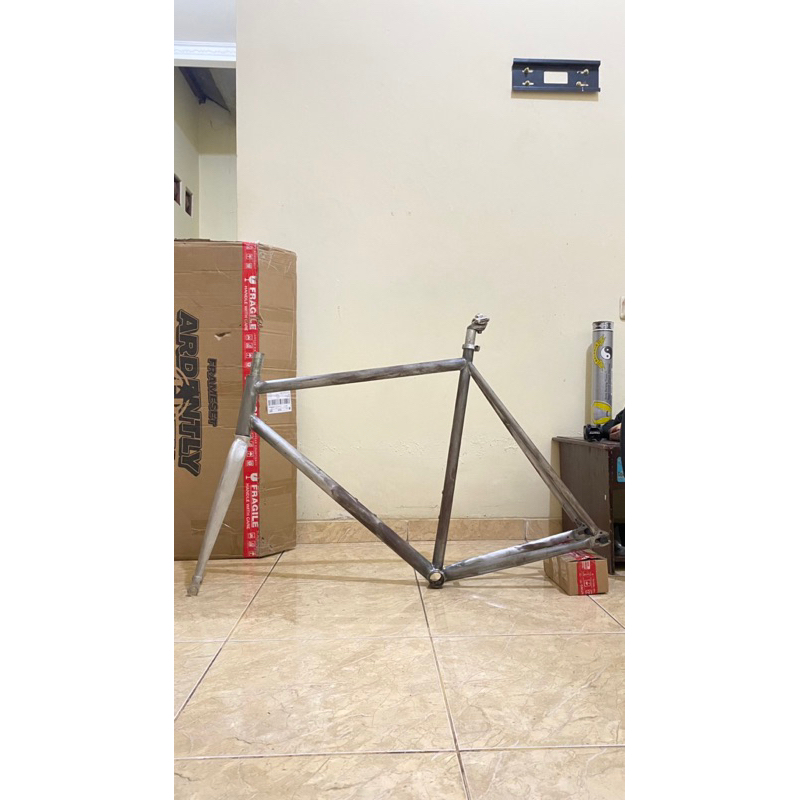 frameset fixie mongoose maurice