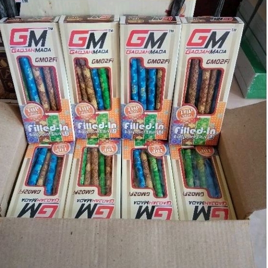 

PULPEN BALLPOINT LILIN GM-02FI 0.5 MM ISI 12 PASANG