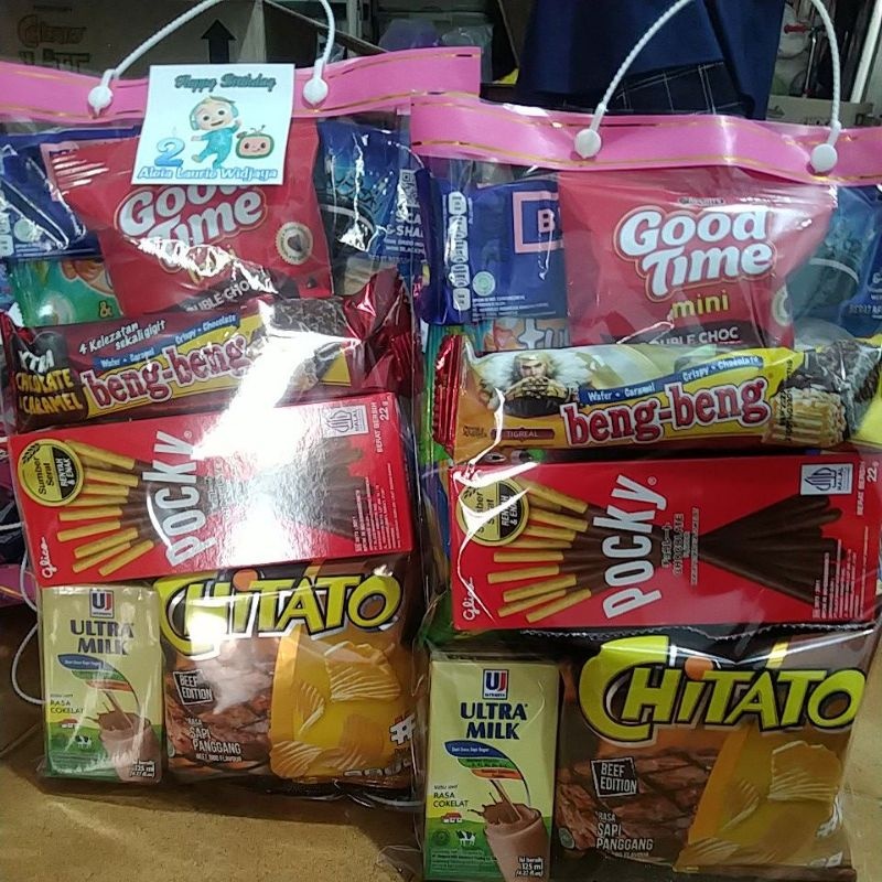 

Snack ulang tahun anak murah / paket hampers anak murah / paket Snack ulang tahun anak