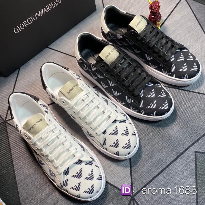 Website resmi Armani Exchange kapak terbaru sepatu pria biasa fashionable