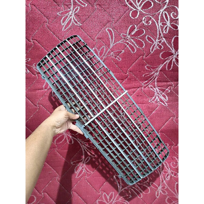 Grill Inner Mercy W124