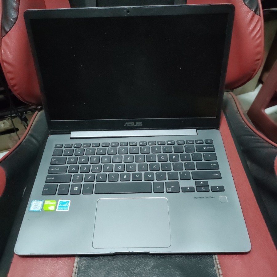 laptop Asus UX331U core i7 gen8 mati rusak buat bahan kanibalan bca diskripsi yaa