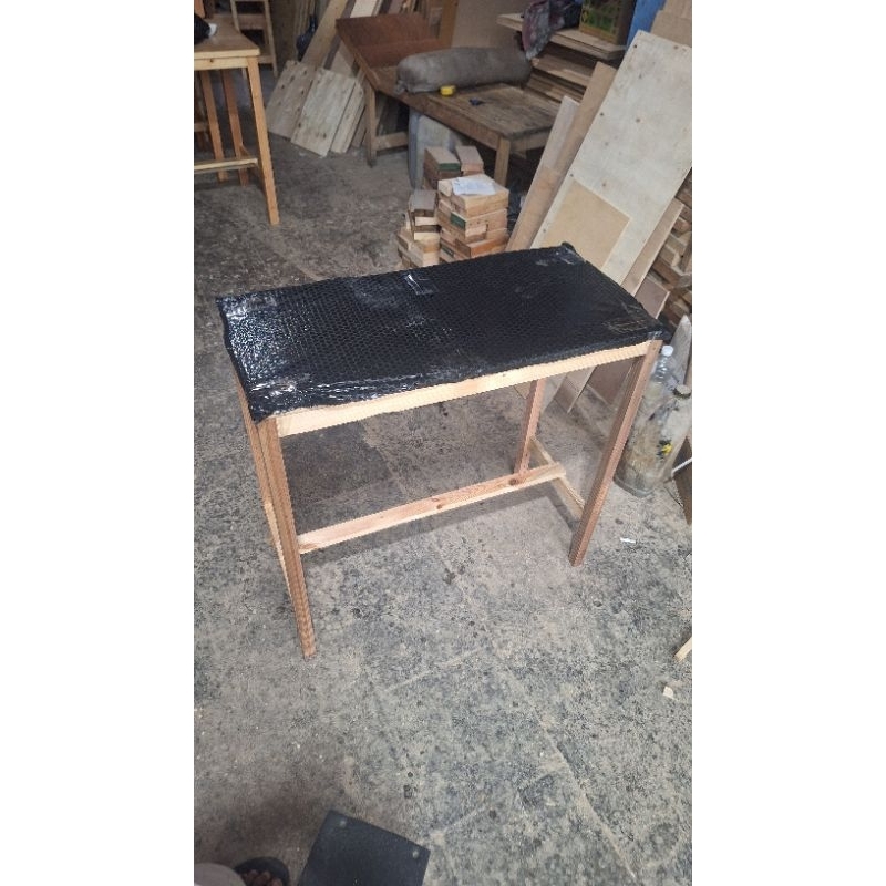 

alas atas nya saja tambah peking bubble wrap biar aman