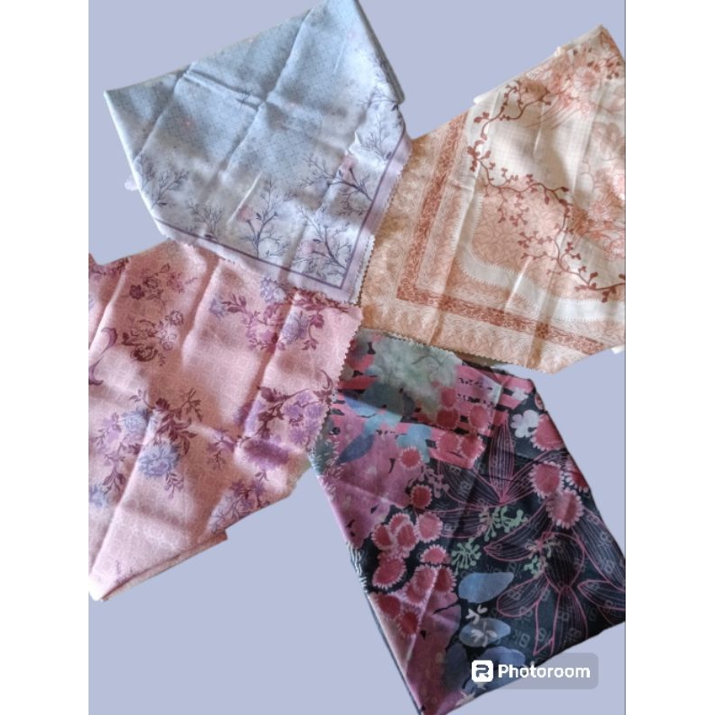 KAYLA SCARF /HIJAB SEGI EMPAT VOAL MOTIF PREMIUM LASER CUT
