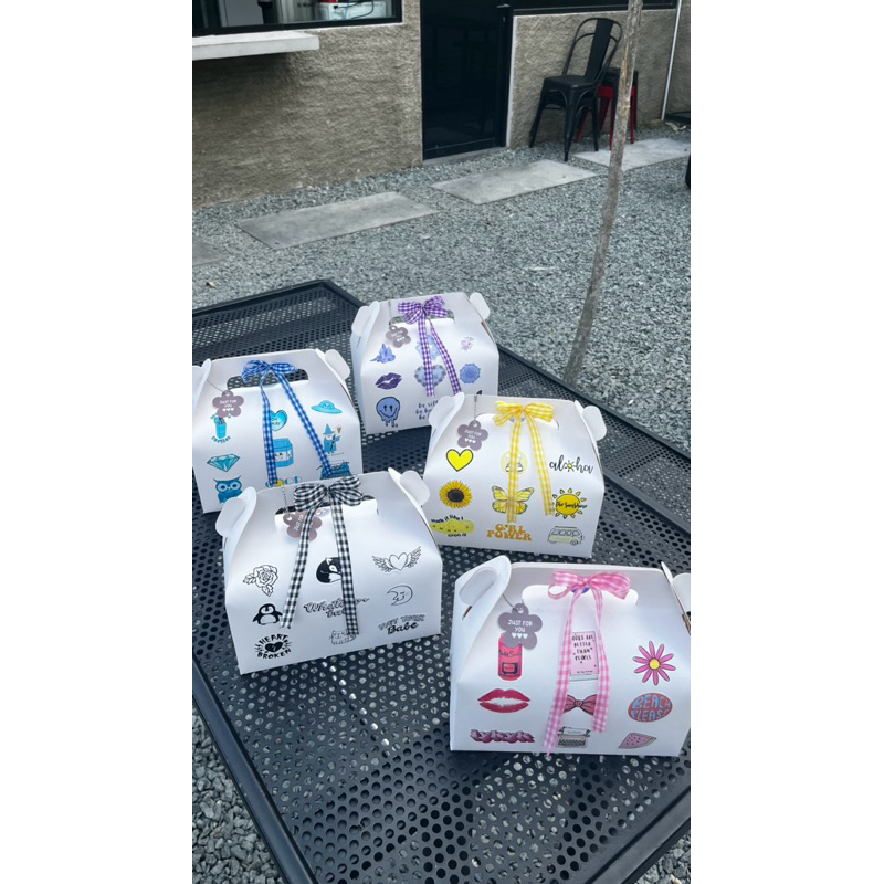 

GABLE BOX GIFT ( BOX & JAJAN )