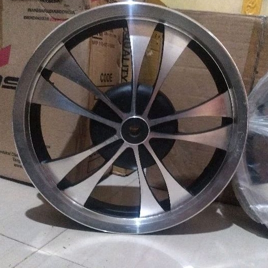 velg racing vrossi mio lama mio sporty ring 14 x 215/250 tapak lebar palang 5 silver