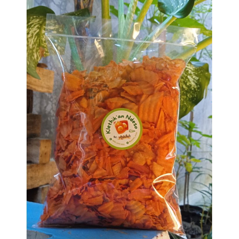 

(1 KG) REMUKAN KERIPIK SINGKONG BALADO ENAK RENYAH GURIH