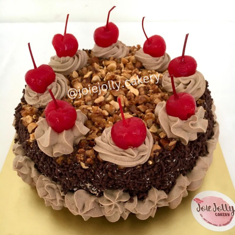 

Bolu Klasik Vanilla / Moccha D16cm (tanpa inisial nama) - Joiejolly Cakery