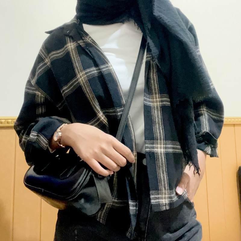 Preloved Kemeja Crop Kotak Kotak korean Style