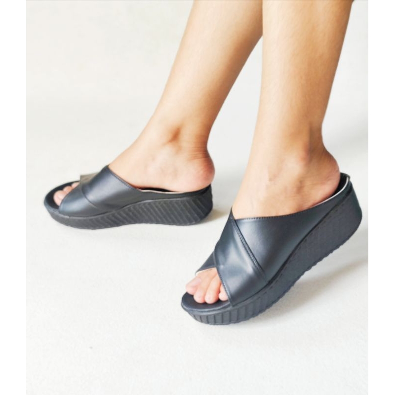 Sandal Wedges Wanita Terbaru Sandal Wedges Rempel Wanita Sandal Wanita Wedges Slop