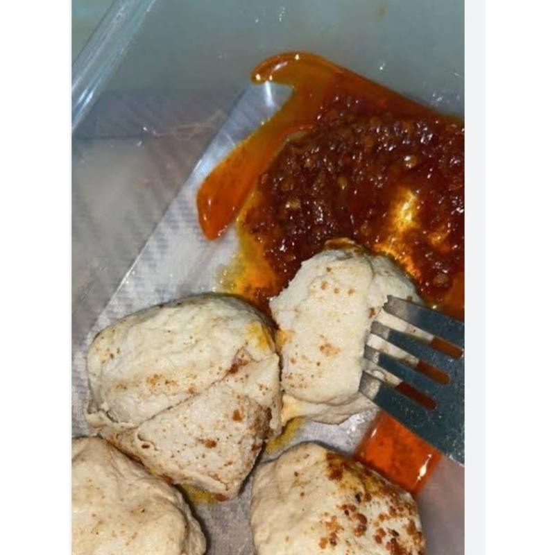 

Paket Bundling Buy 1 get 3 Basreng Chili Oil, Pangsit Chili Oil, Lumpia Dower