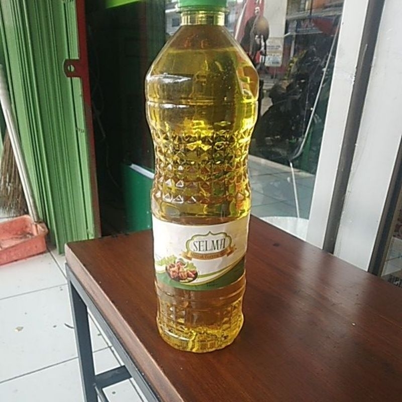 

Minyak Goreng SELMA 1 Liter