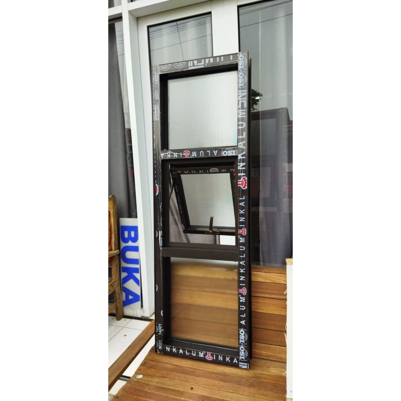 jendela 3 sekat ukuran 60x150