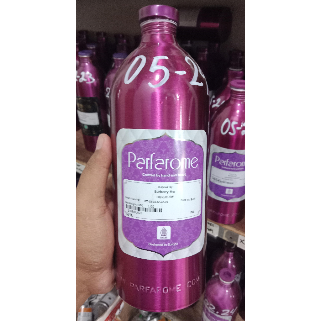 BURBERRY HER BIBIT PARFUM SEGEL 1 KG PRODUK PARFAROME ( DELUXE )